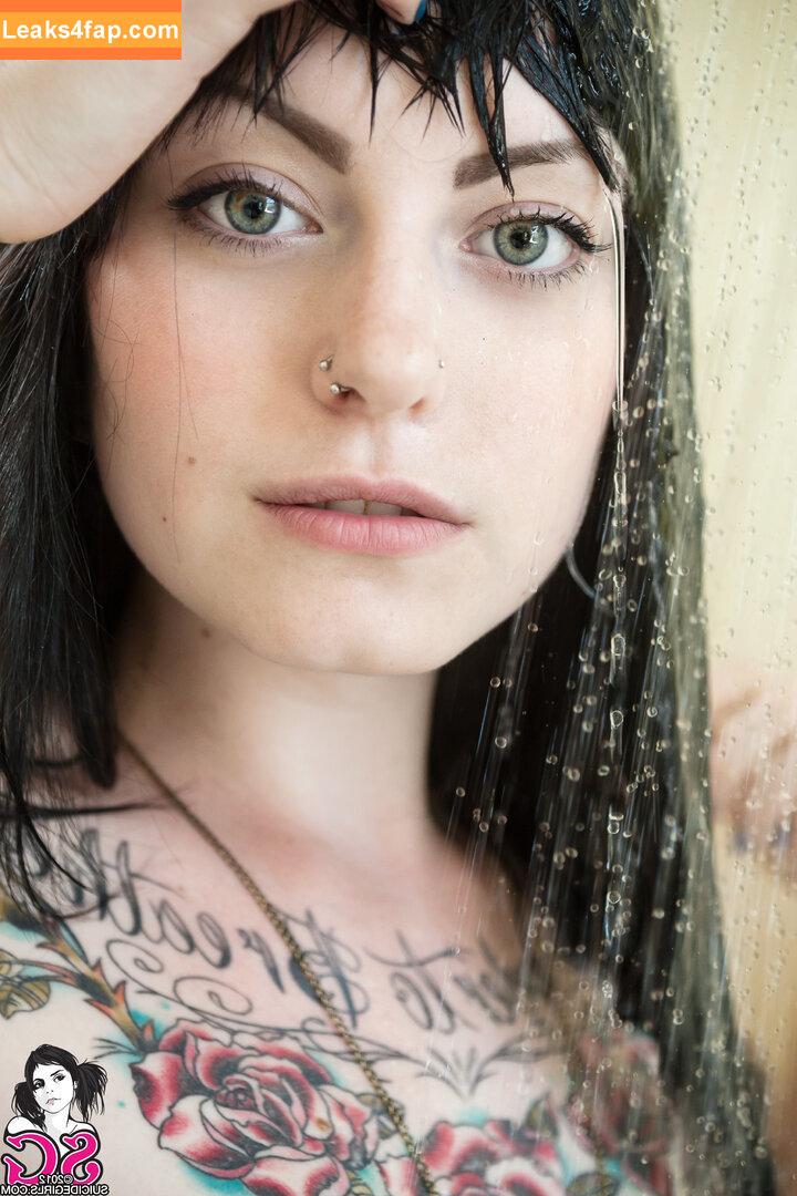 Cere Suicide /  leaked photo photo #0021
