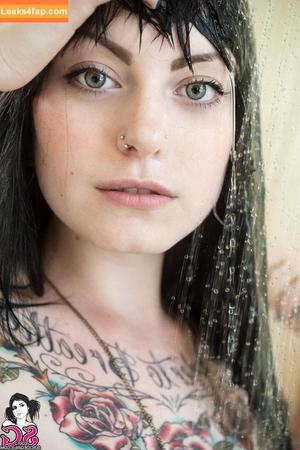 Cere Suicide photo #0021