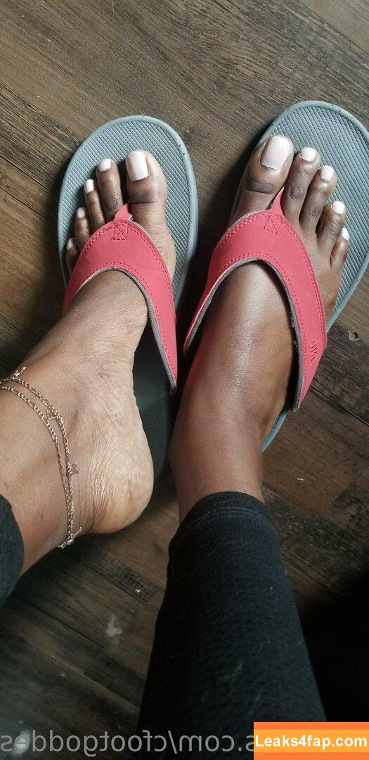 cfootgoddessx / chocolate_foot_goddess leaked photo photo #0066