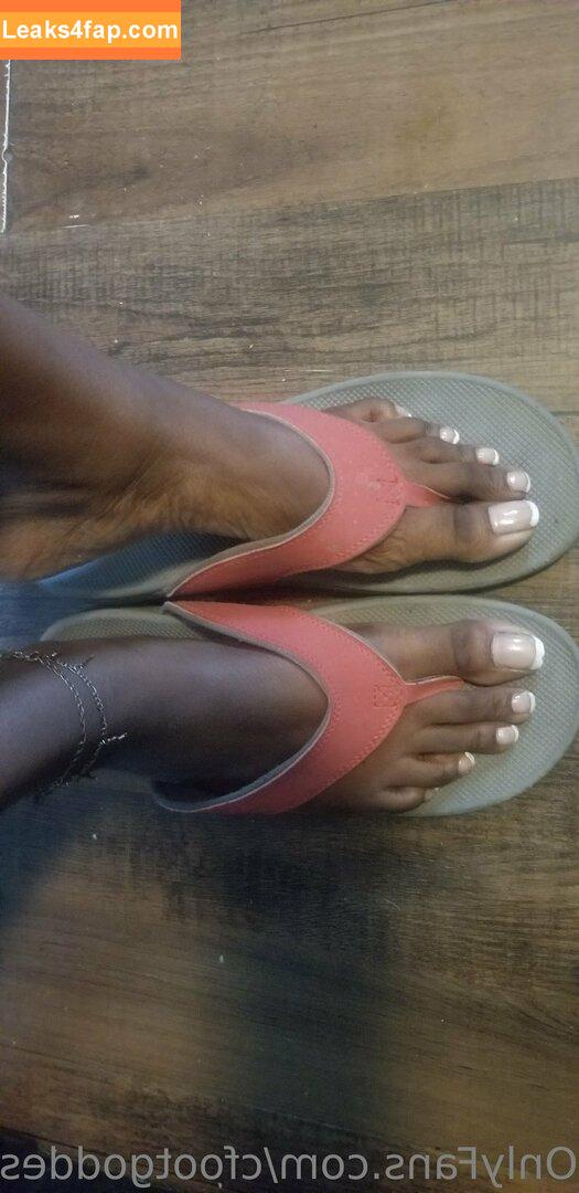 cfootgoddessx / chocolate_foot_goddess leaked photo photo #0071