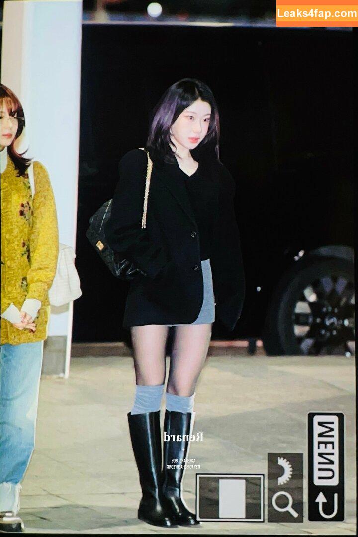 Chaeryeong / ITZY (채령 / chaerrry0 leaked photo photo #0045