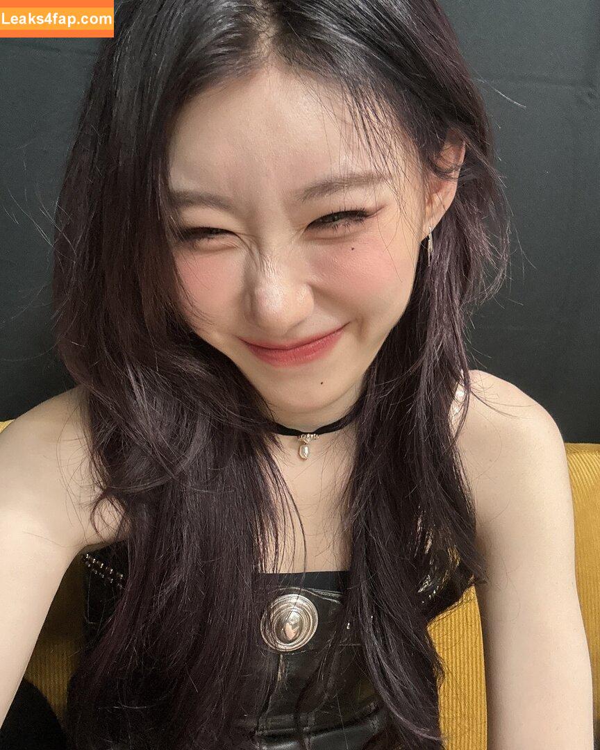 Chaeryeong / ITZY (채령 / chaerrry0 leaked photo photo #0054