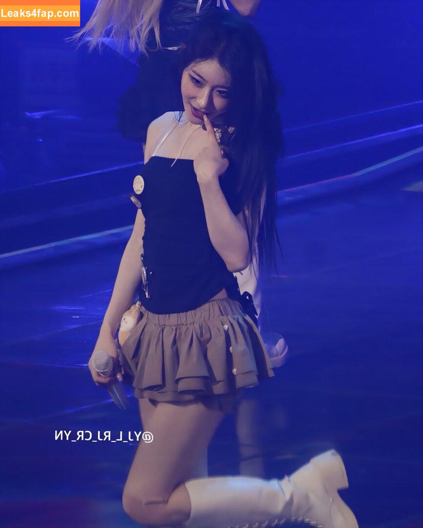 Chaeryeong / ITZY (채령 / chaerrry0 leaked photo photo #0174