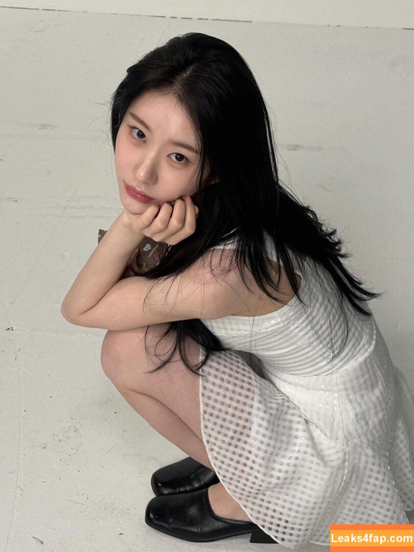 Chaeryeong / ITZY (채령 / chaerrry0 leaked photo photo #0177