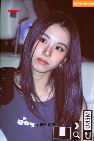 Chaeyoung photo #0004
