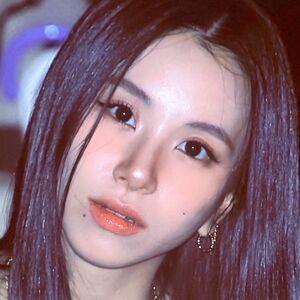 Chaeyoung photo #0005