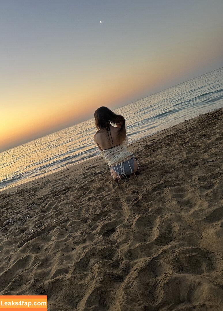 Chaisia / chaisia_art / chaisia_irl leaked photo photo #0070