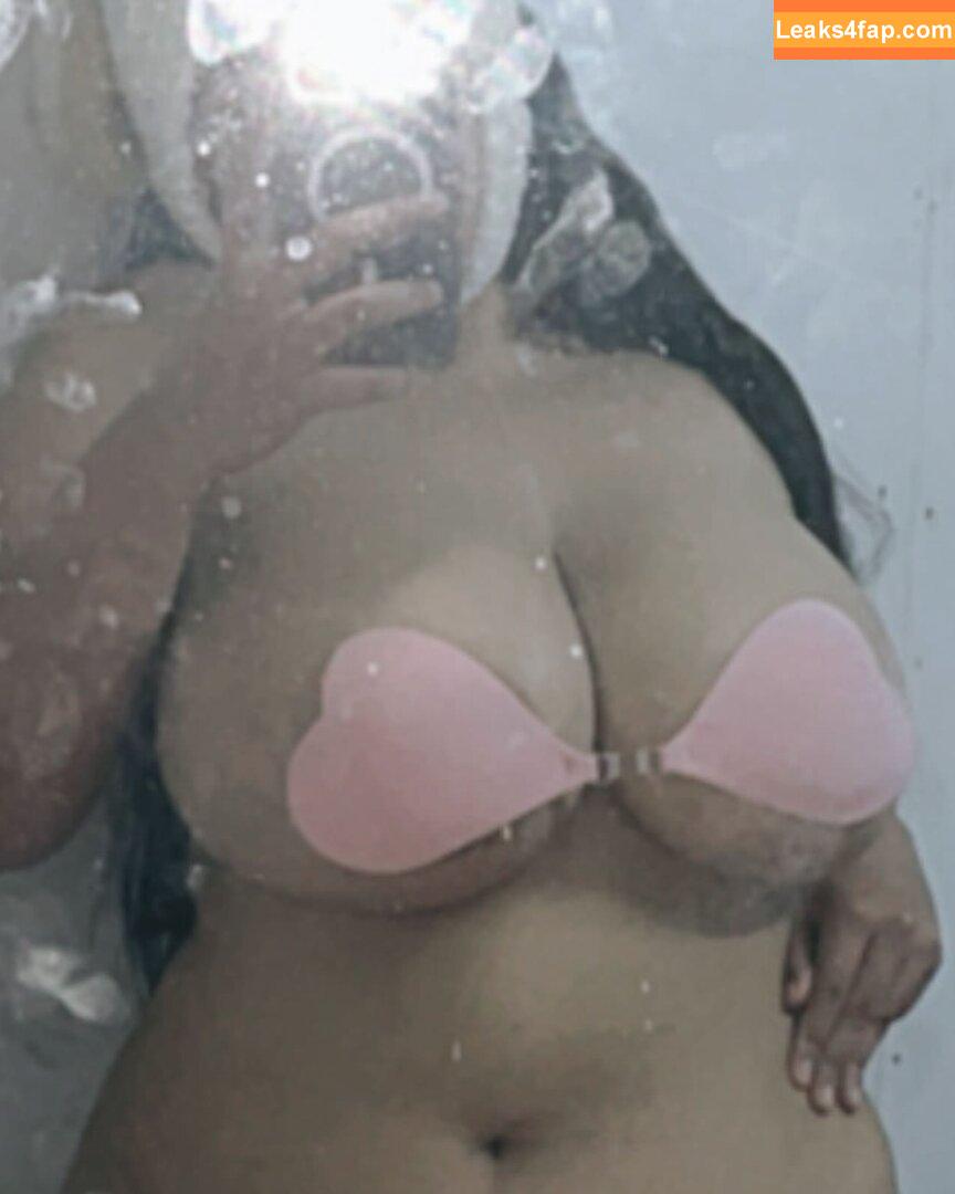 chalisa_karakaet /  leaked photo photo #0008