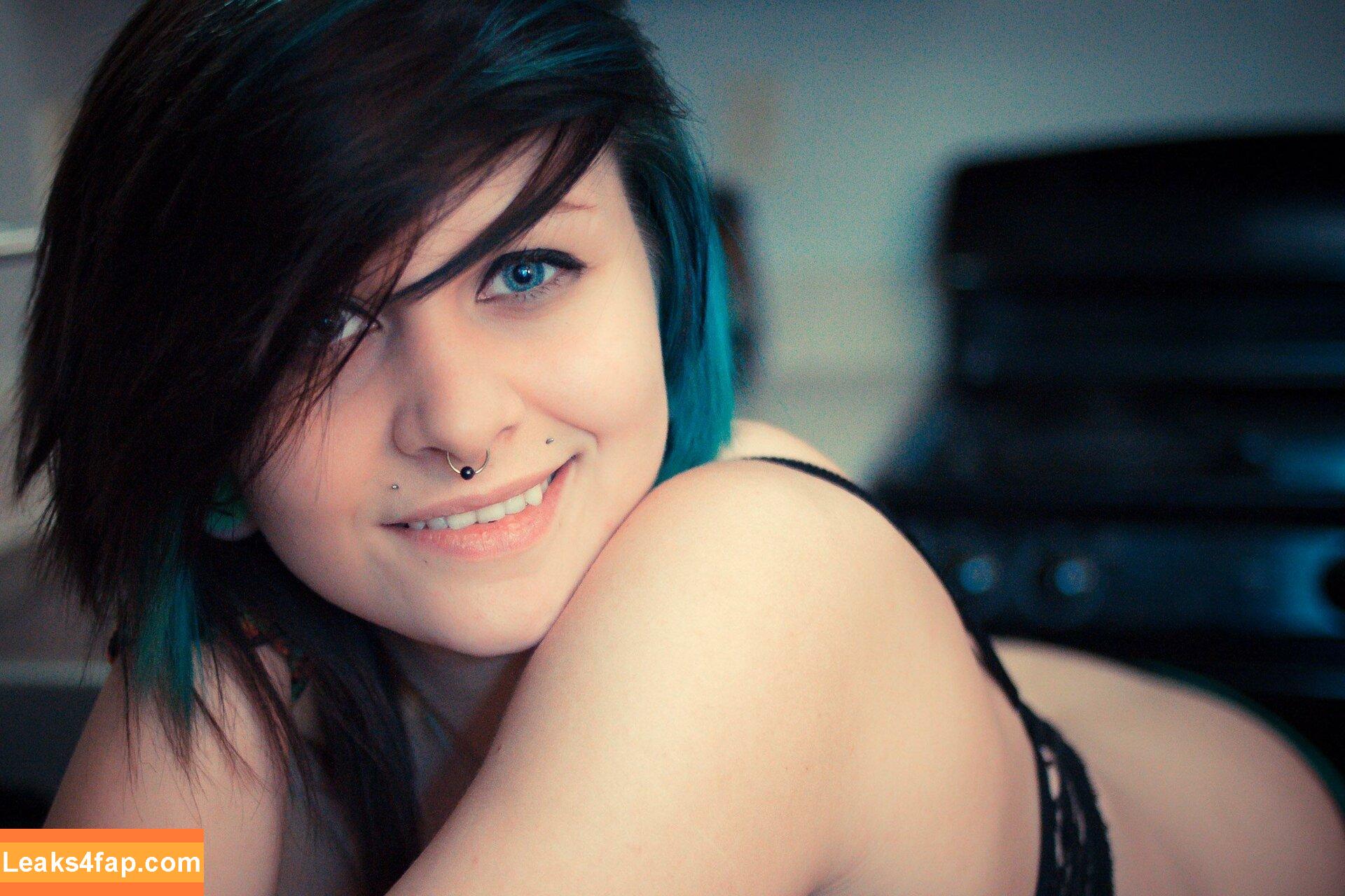 Chalkmoon / Chalkdabs / Chalksuicide / chalkxmoon слитое фото фото #0100