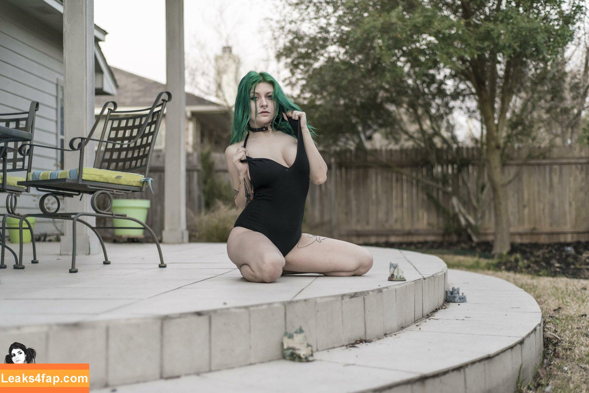 Chalkmoon / Chalkdabs / Chalksuicide / chalkxmoon слитое фото фото #0437