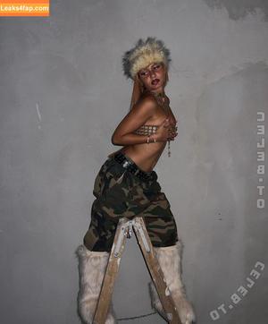 Chantal-Jale Kirman фото #0058