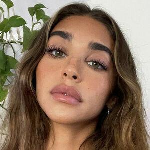 Chantel Jeffries photo #0012