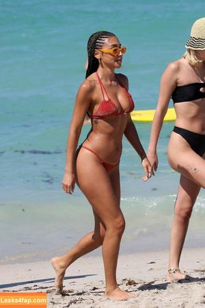 Chantel Jeffries photo #0155