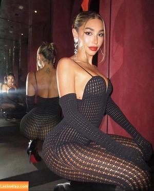 Chantel Jeffries photo #0195