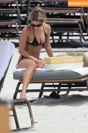 Chantel Jeffries photo #0234