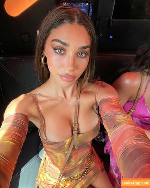 Chantel Jeffries photo #0800