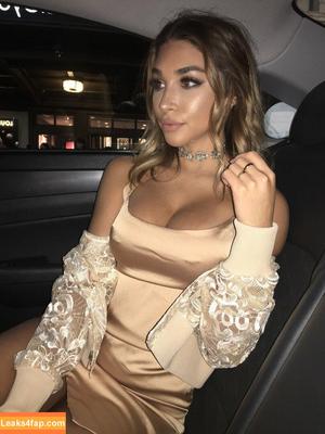 Chantel Jeffries photo #1000