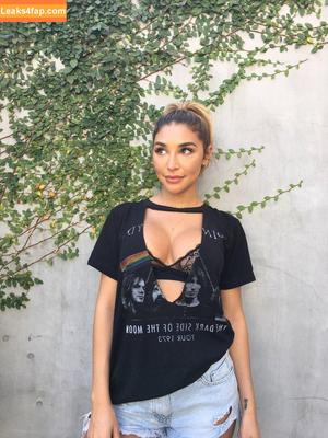 Chantel Jeffries photo #1003