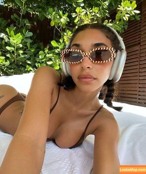 Chantel Jeffries photo #1034