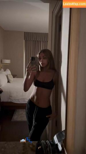 Chantel Jeffries photo #1490