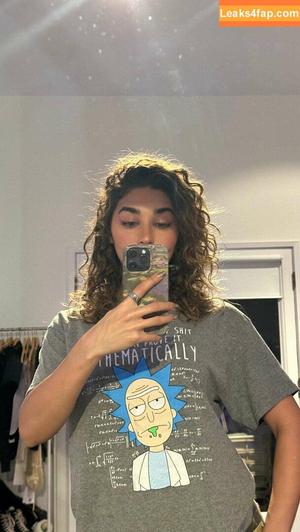 Chantel Jeffries photo #1525