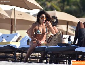 Chantel Jeffries photo #1730