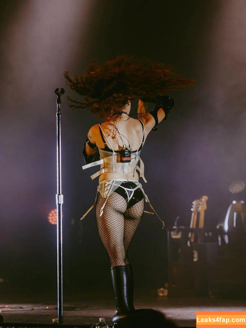 Chappell Roan / chappellroan слитое фото фото #0460