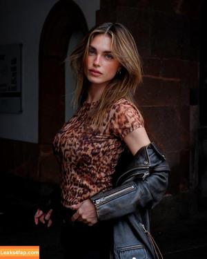 Charleen Weiss photo #0290