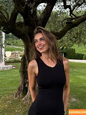 Charleen Weiss photo #0297
