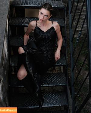 Charleen Weiss фото #0330