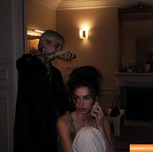 Charleen Weiss photo #0342