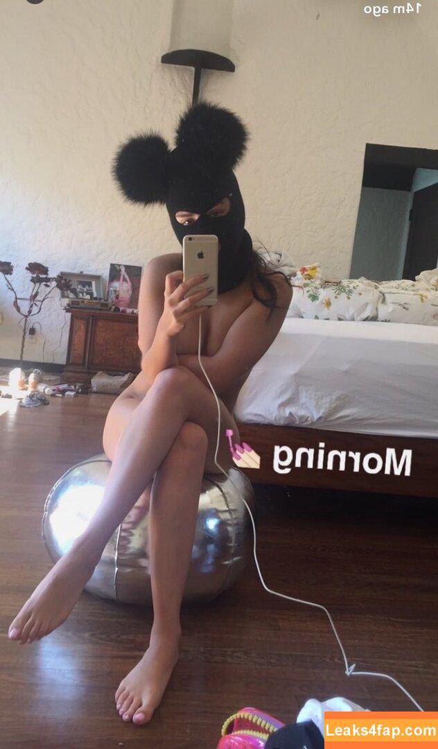 Charli XCX / charli_xcx / charlignarly / charlixcx / https: leaked photo photo #0152