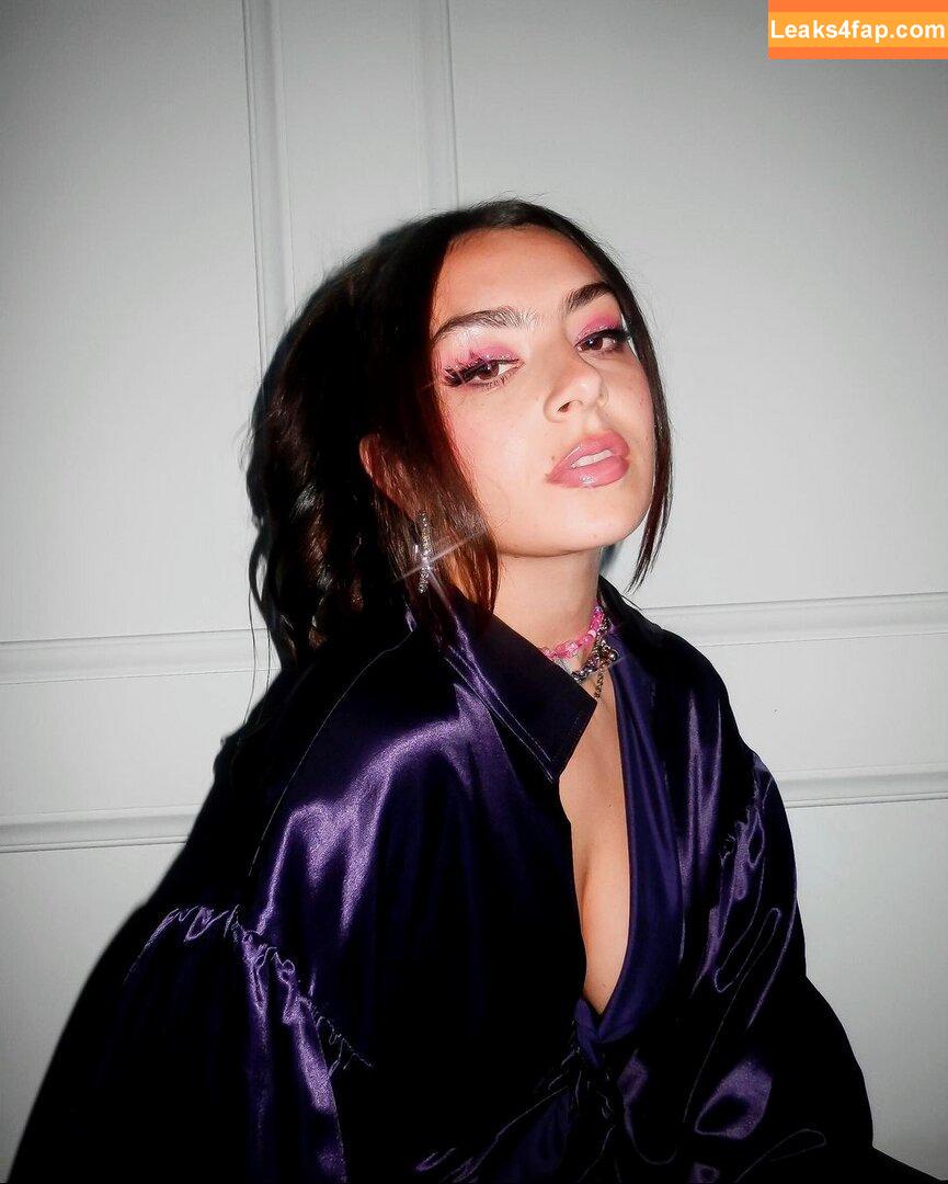 Charli XCX / charli_xcx / charlignarly / charlixcx / https: leaked photo photo #0209