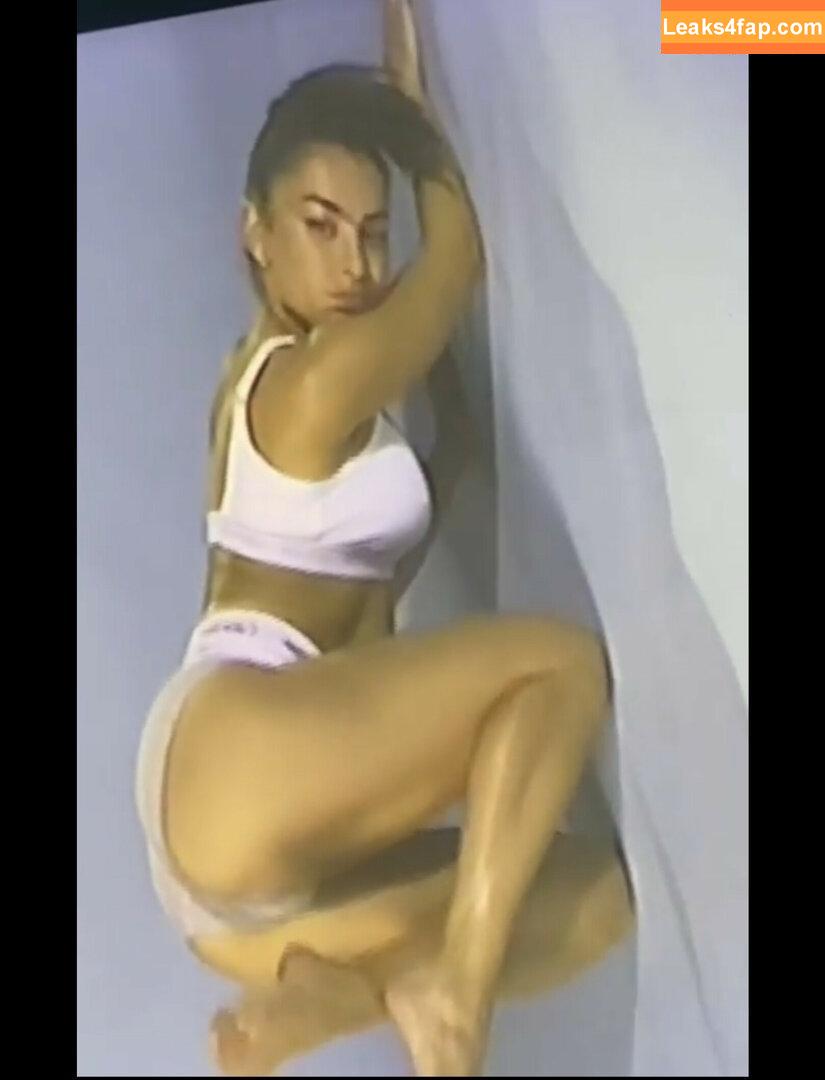 Charli XCX / charli_xcx / charlignarly / charlixcx / https: leaked photo photo #0219