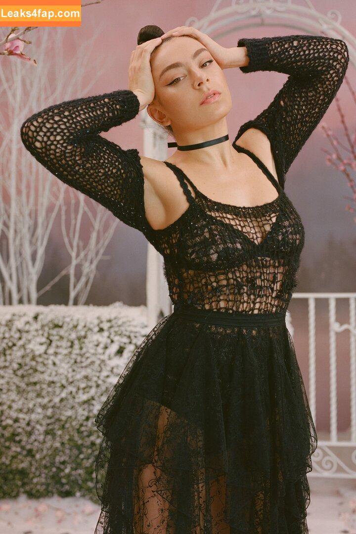 Charli XCX / charli_xcx / charlignarly / charlixcx / https: leaked photo photo #0259