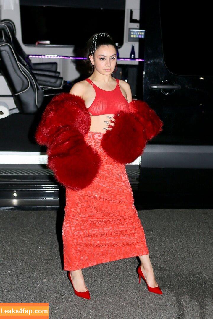 Charli XCX / charli_xcx / charlignarly / charlixcx / https: leaked photo photo #0260