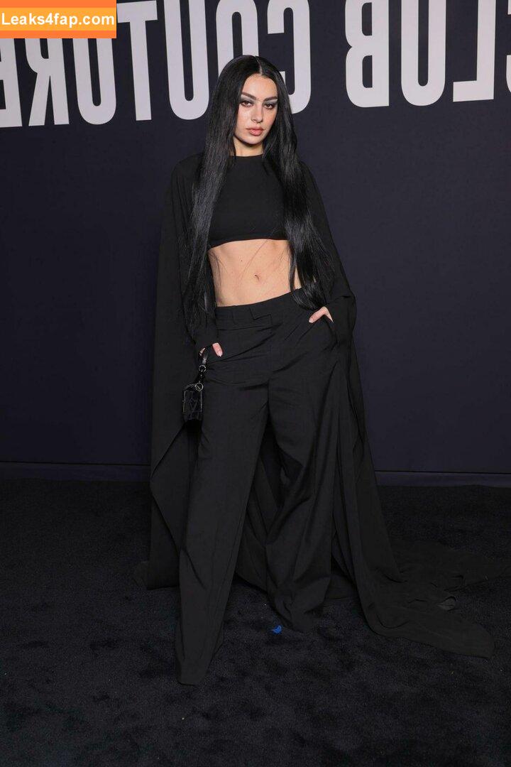 Charli XCX / charli_xcx / charlignarly / charlixcx / https: leaked photo photo #0353