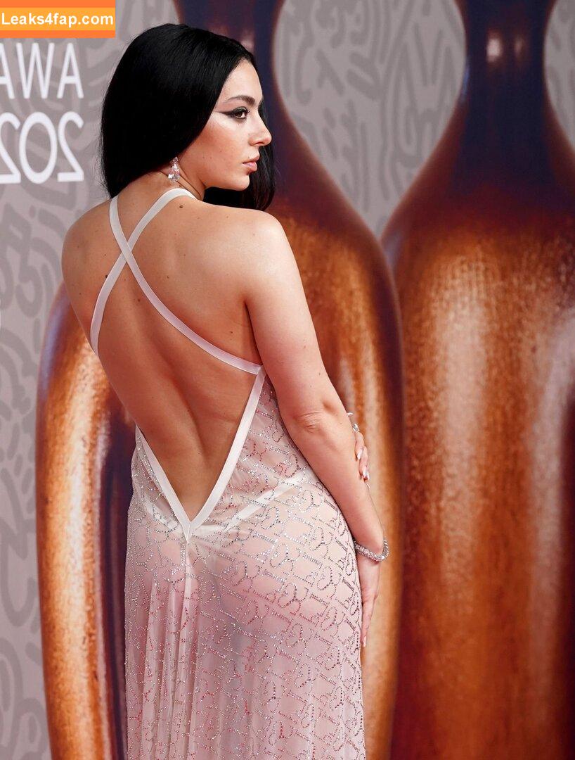 Charli XCX / charli_xcx / charlignarly / charlixcx / https: leaked photo photo #0401