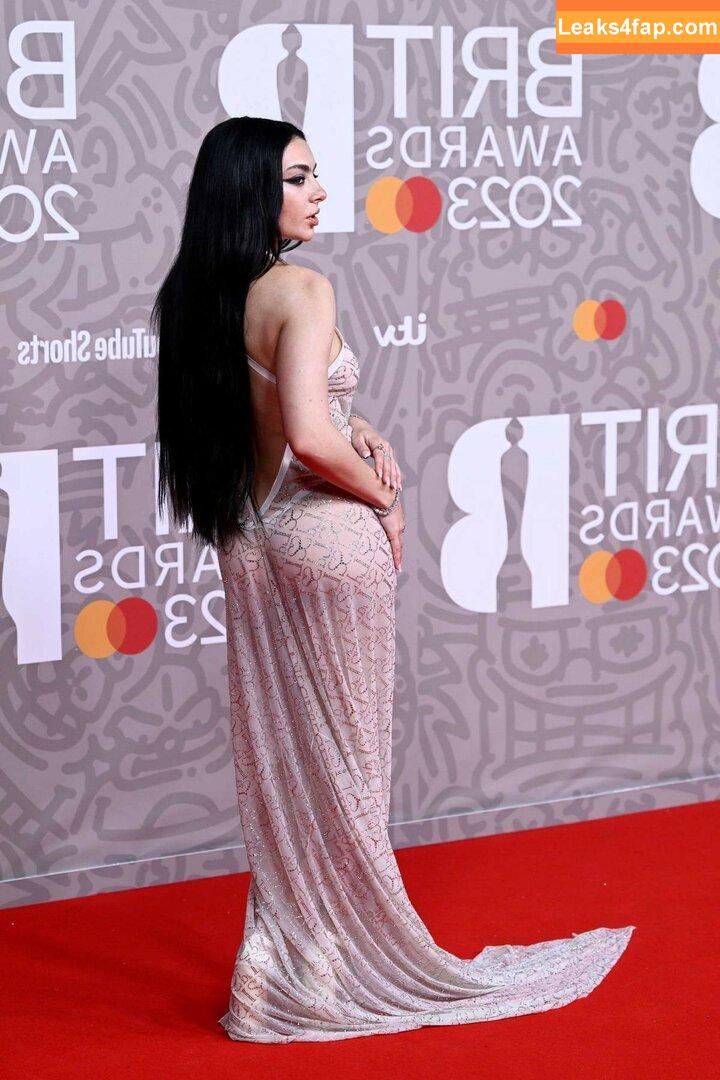 Charli XCX / charli_xcx / charlignarly / charlixcx / https: leaked photo photo #0423