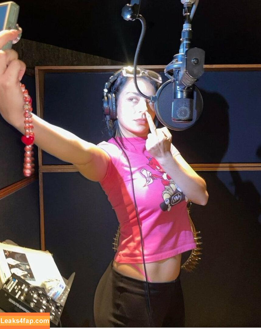 Charli XCX / charli_xcx / charlignarly / charlixcx / https: leaked photo photo #0527