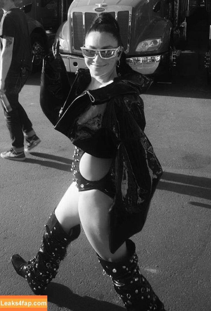 Charli XCX / charli_xcx / charlignarly / charlixcx / https: leaked photo photo #0543