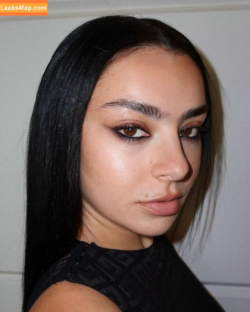 Charli XCX / charli_xcx / charlignarly / charlixcx / https: leaked photo photo #0645