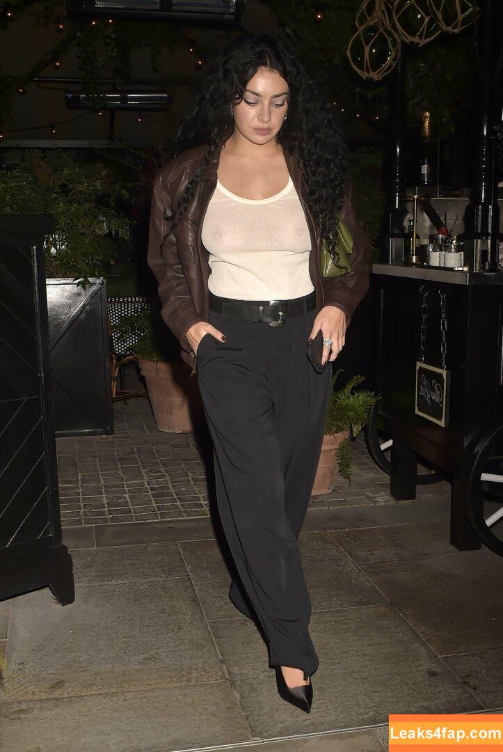 Charli XCX / charli_xcx / charlignarly / charlixcx / https: leaked photo photo #0739