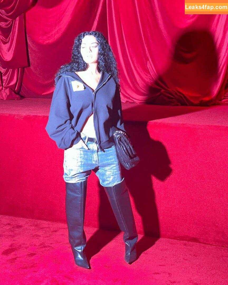 Charli XCX / charli_xcx / charlignarly / charlixcx / https: leaked photo photo #0753