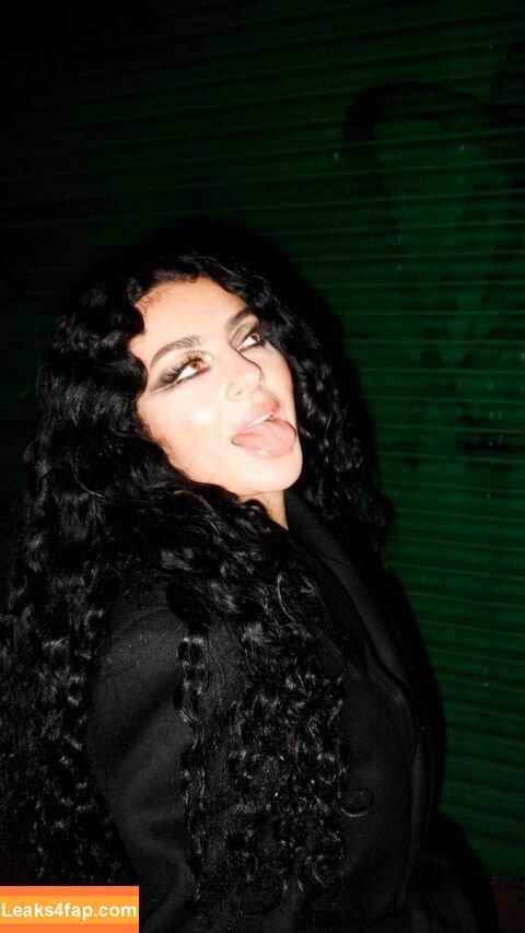 Charli XCX / charli_xcx / charlignarly / charlixcx / https: leaked photo photo #0764