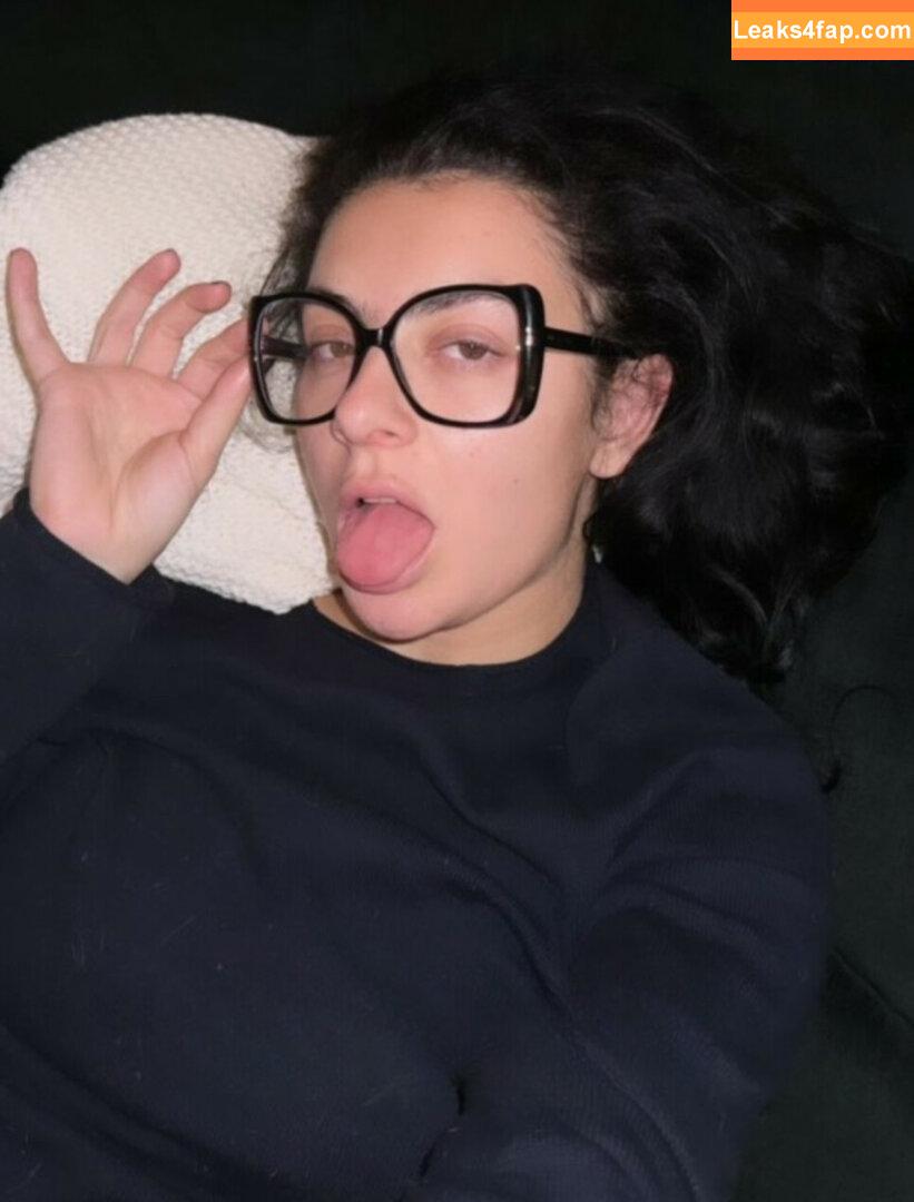 Charli XCX / charli_xcx / charlignarly / charlixcx / https: leaked photo photo #0769