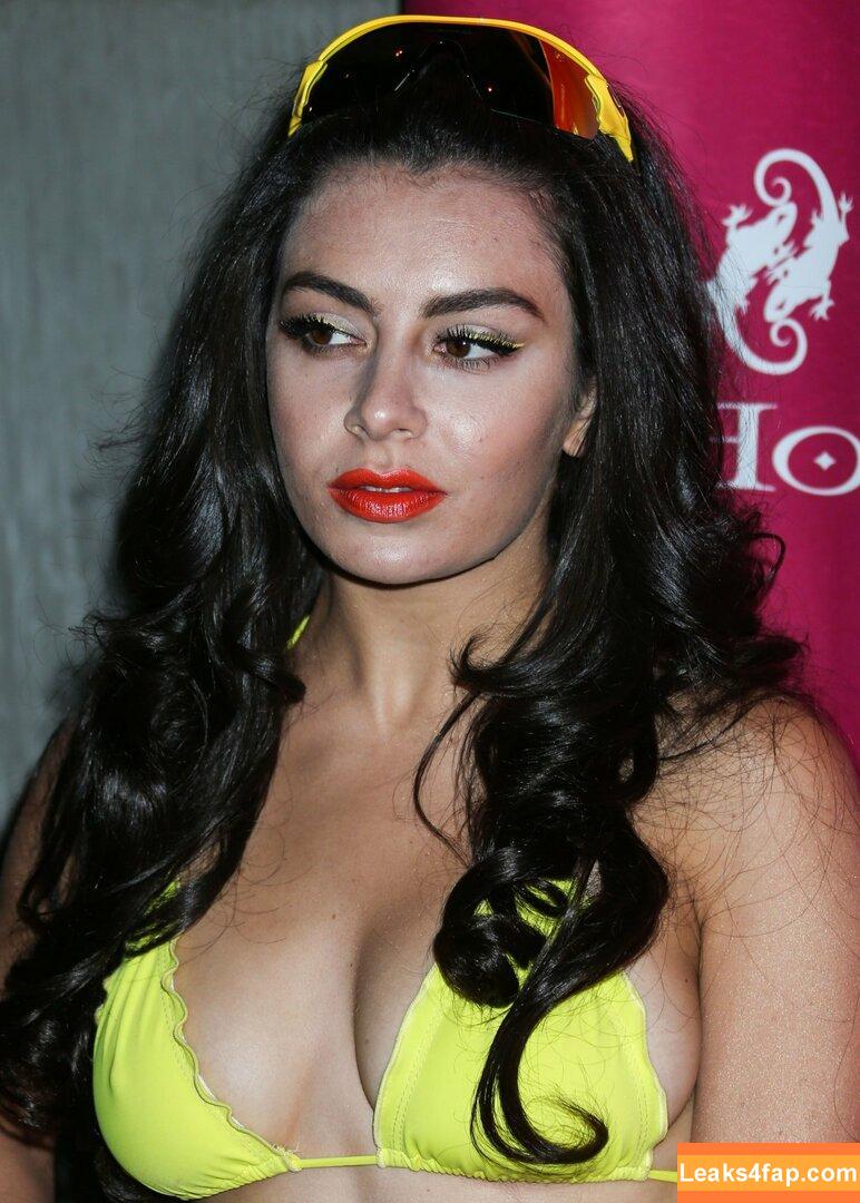 Charli XCX / charli_xcx / charlignarly / charlixcx / https: leaked photo photo #0777