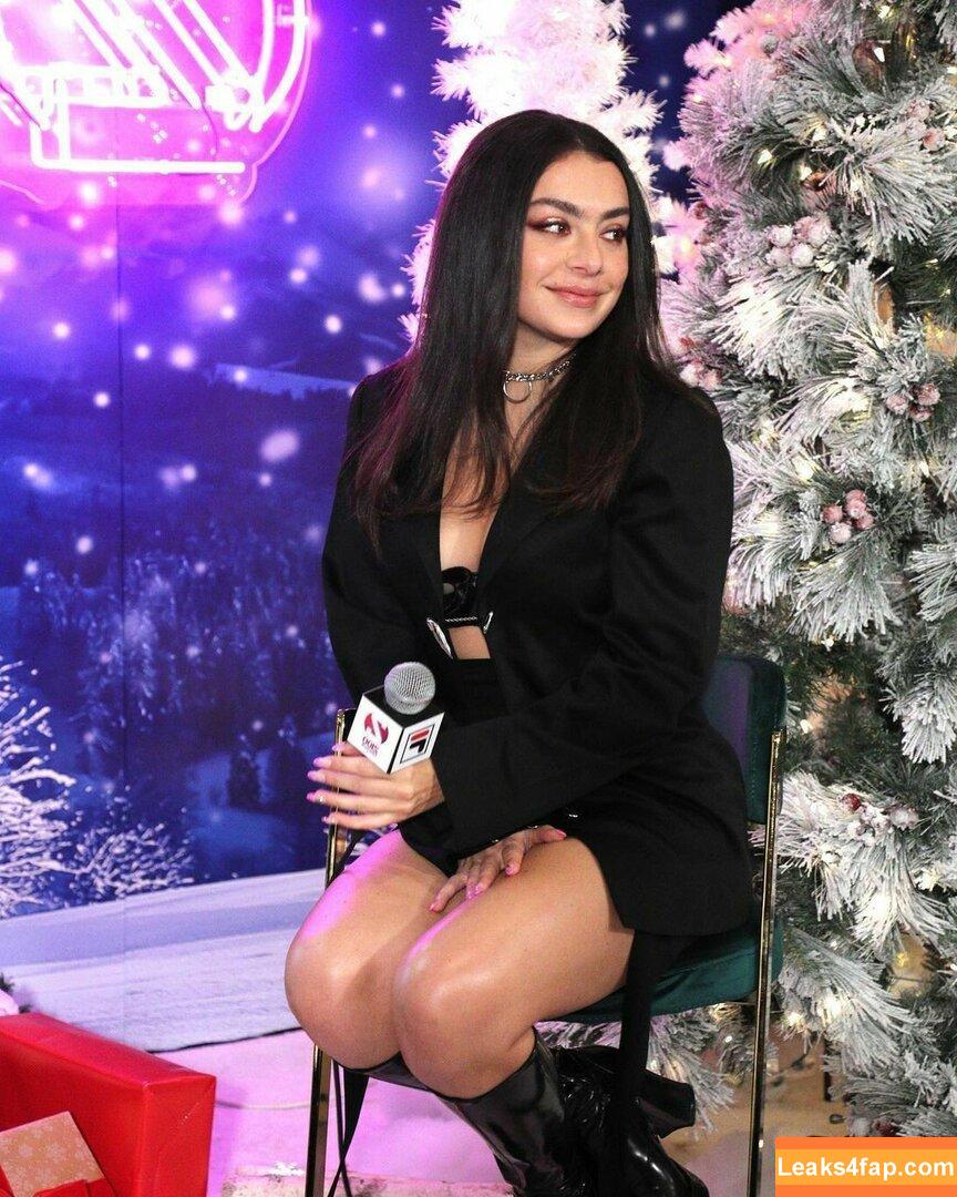 Charli XCX / charli_xcx / charlignarly / charlixcx / https: leaked photo photo #0820