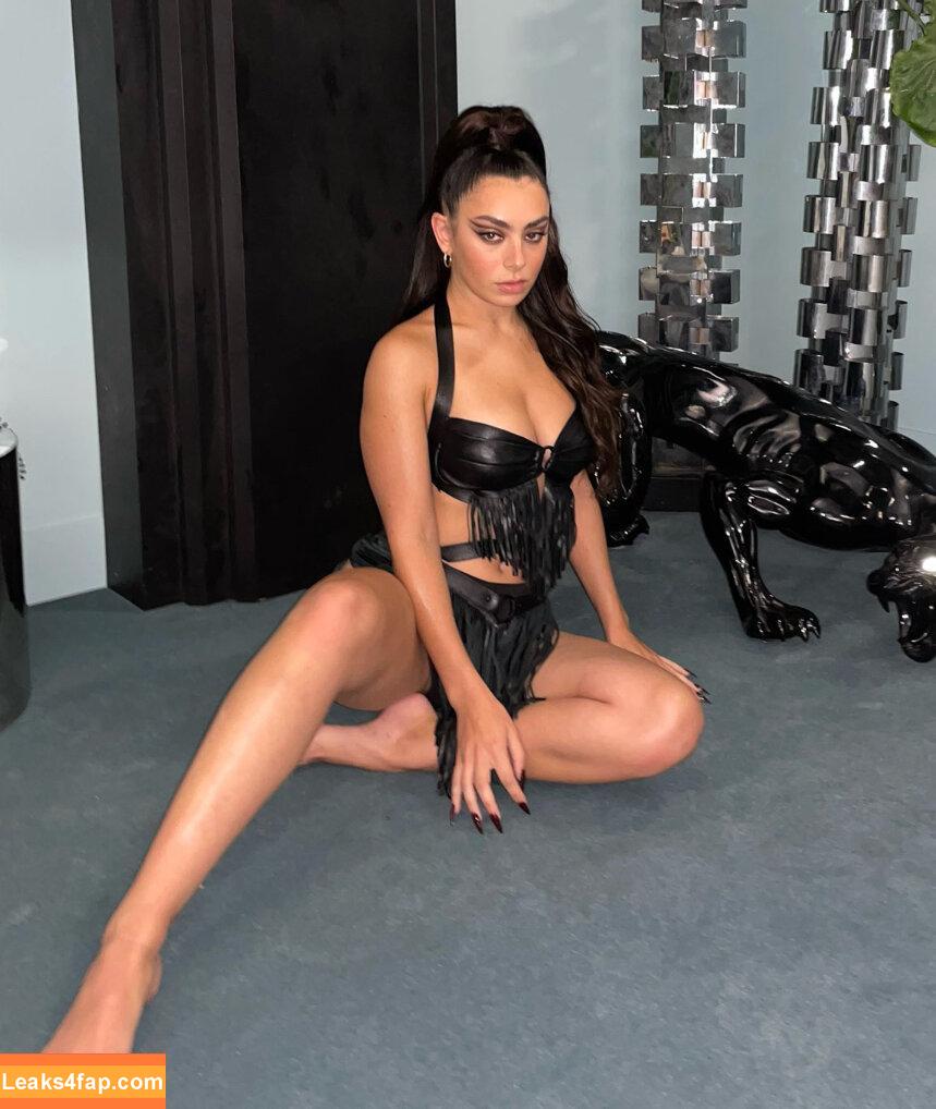 Charli XCX / charli_xcx / charlignarly / charlixcx / https: leaked photo photo #0833