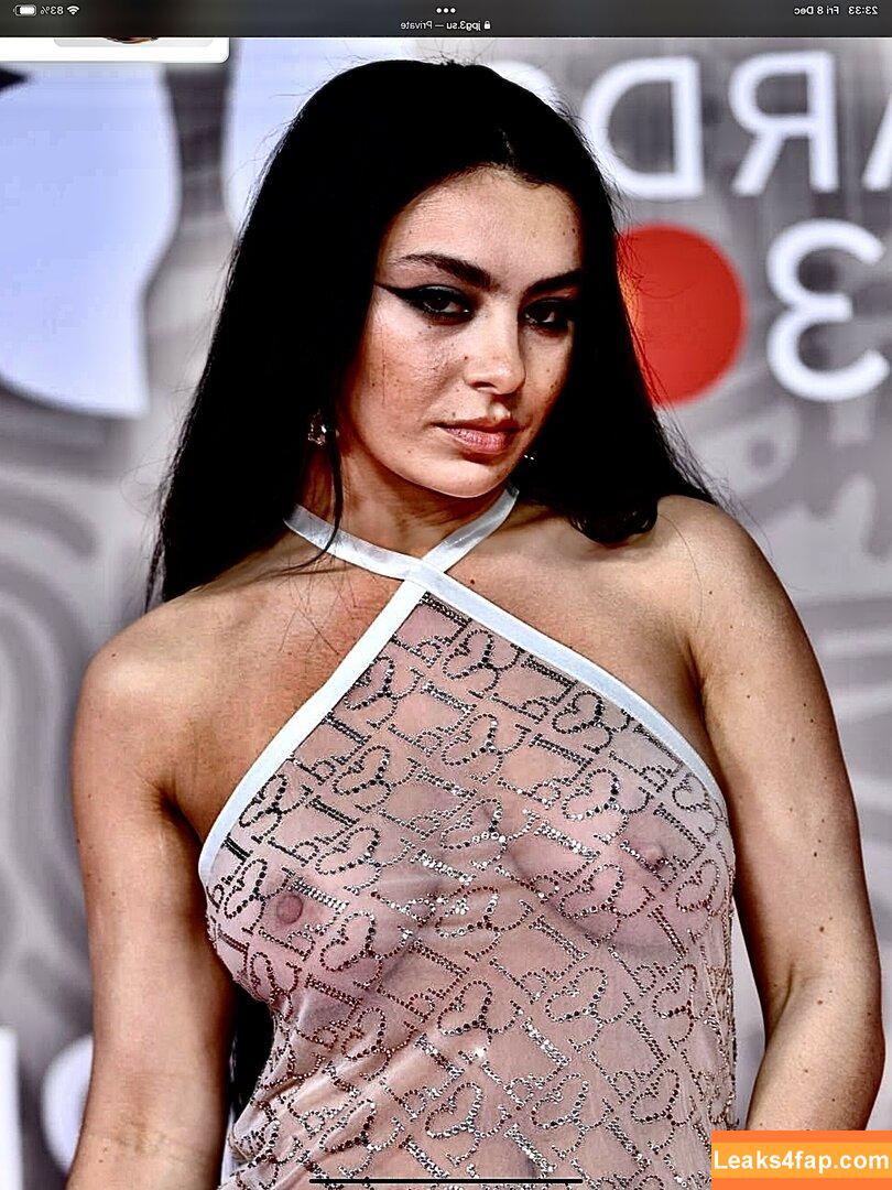 Charli XCX / charli_xcx / charlignarly / charlixcx / https: leaked photo photo #0834